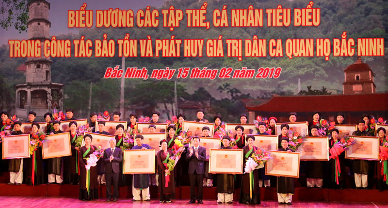 Trao Bằng công nhận 44 làng Quan họ gốc và vinh danh các tập thể, cá nhân tiêu biểu